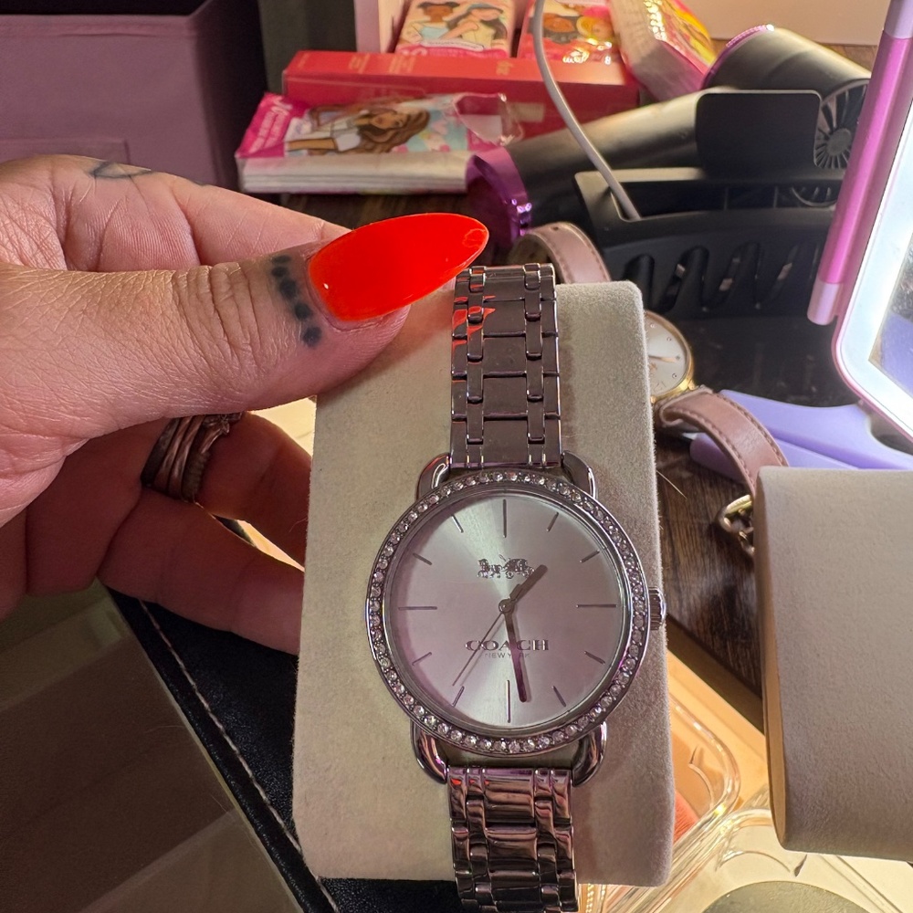 Silver COACH gem watch - Picture 2 of 8